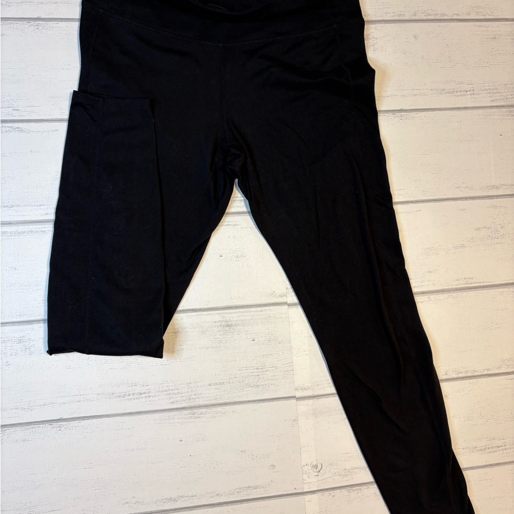 Athleta Black Performance Leggings no pocket